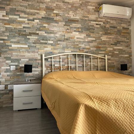 Sqaq Numru 1 Accomodation Hotel Rabat Exterior foto