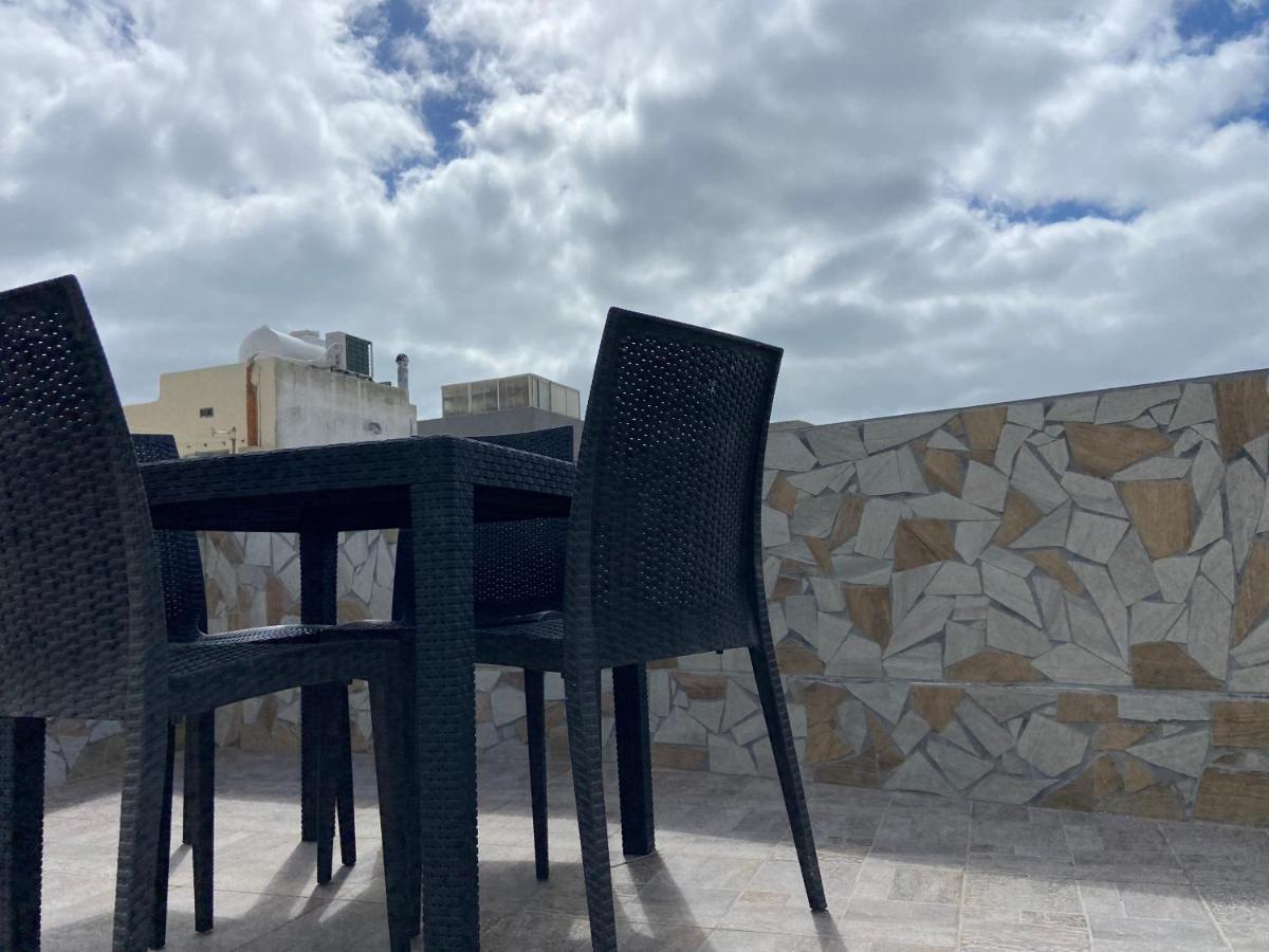 Sqaq Numru 1 Accomodation Hotel Rabat Exterior foto