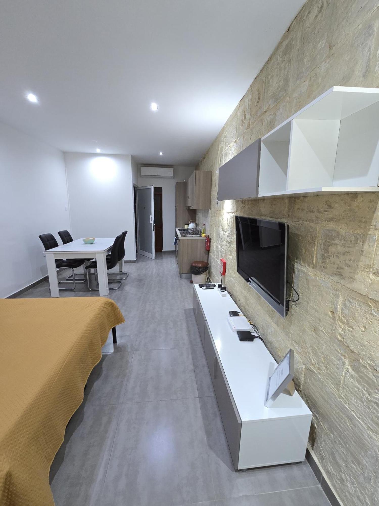 Sqaq Numru 1 Accomodation Hotel Rabat Exterior foto