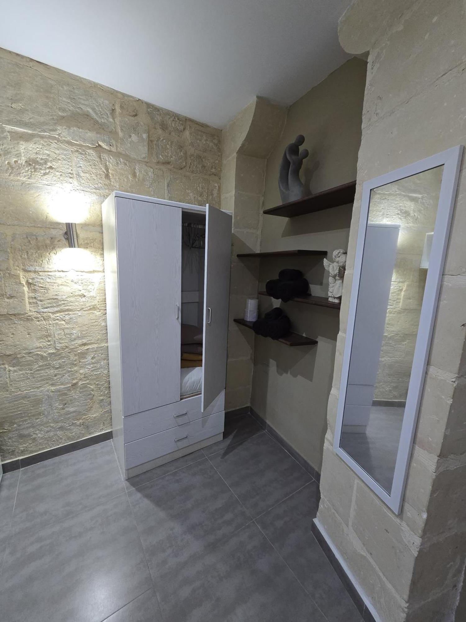 Sqaq Numru 1 Accomodation Hotel Rabat Exterior foto