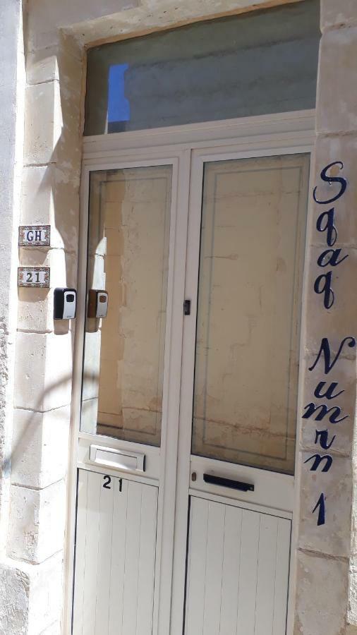 Sqaq Numru 1 Accomodation Hotel Rabat Exterior foto